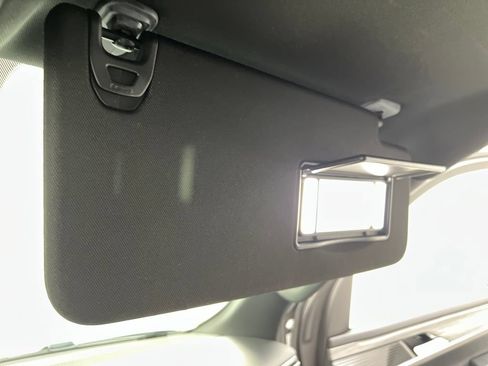 Used 2024 Jeep Wagoneer Series II w/ Flexible Seating Group RWD image 81