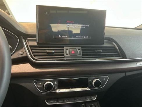 Certified 2025 Audi Q5 2.0T Premium Plus image 14