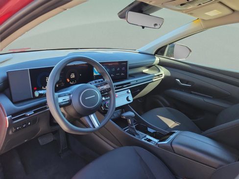 Used 2025 Hyundai Tucson SEL image 7