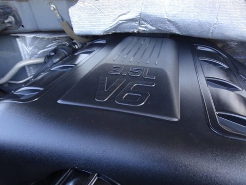 Used 2013 Ford F150 XLT w/ XLT Chrome Pkg image 53