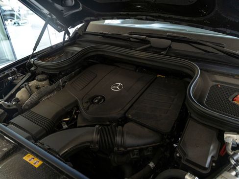 Used 2025 Mercedes-Benz GLE 350 4MATIC image 31