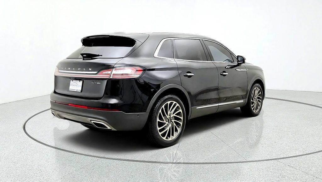 Used 2019 Lincoln Nautilus Reserve AWD/4WD image 5