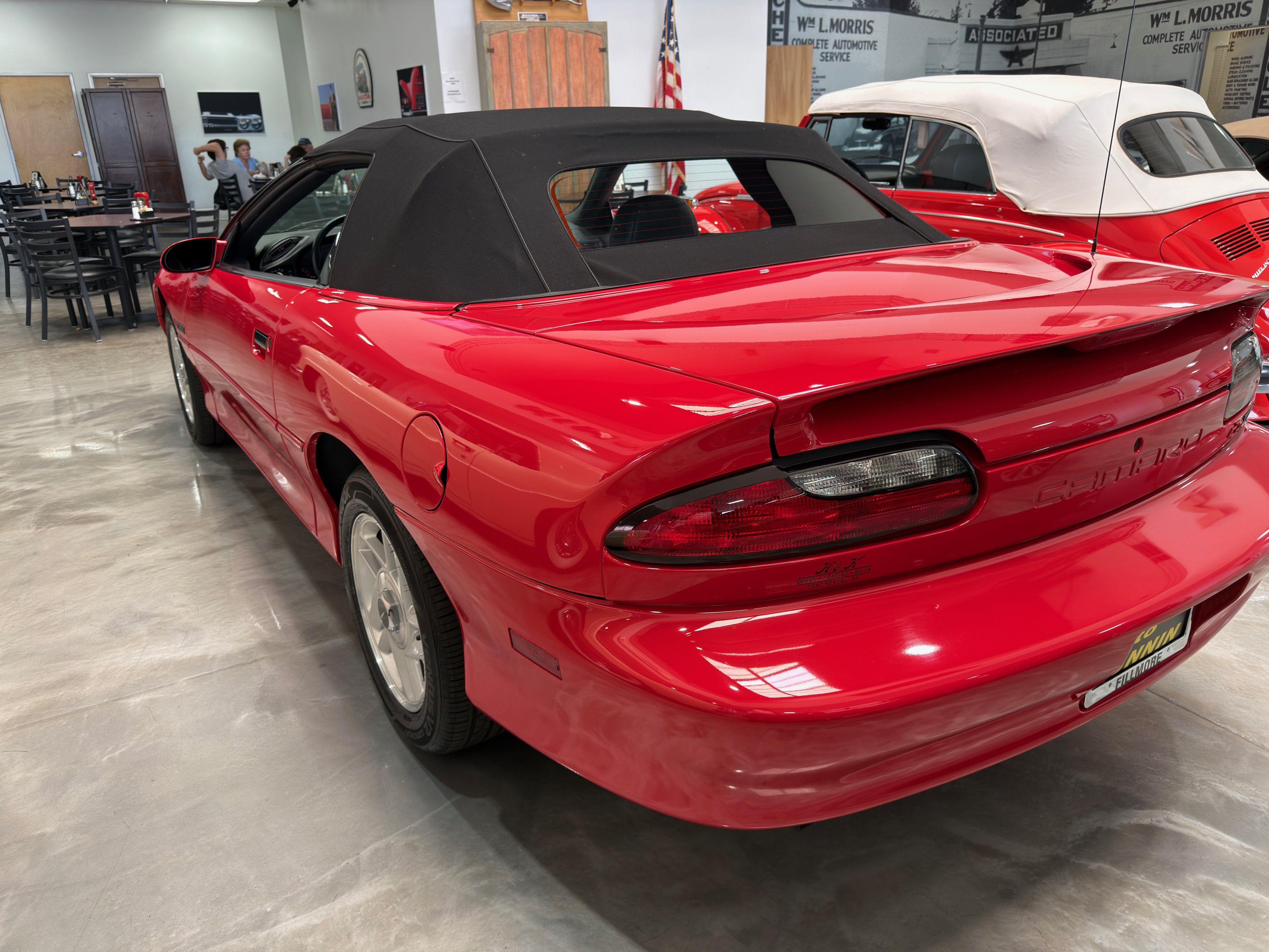 Used 1995 Chevrolet Camaro Z28 RWD image 6