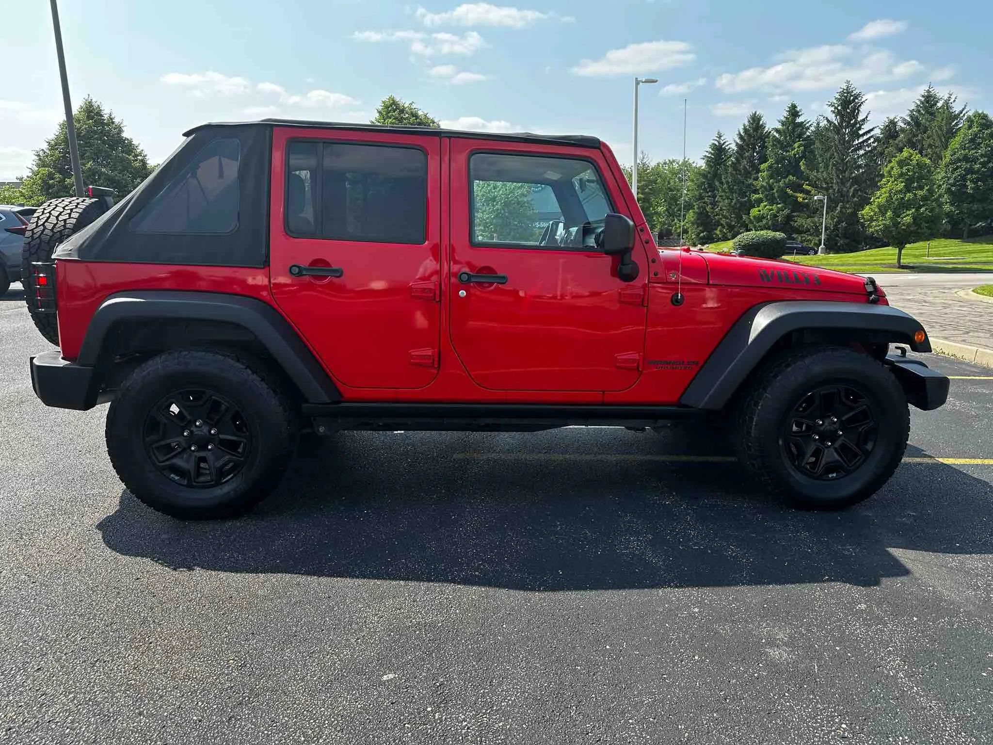 Used 2017 Jeep Wrangler Unlimited Sport AWD/4WD image 15