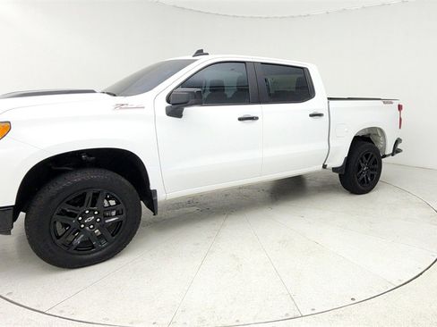 Certified 2025 Chevrolet Silverado 1500 LT Trail Boss image 4