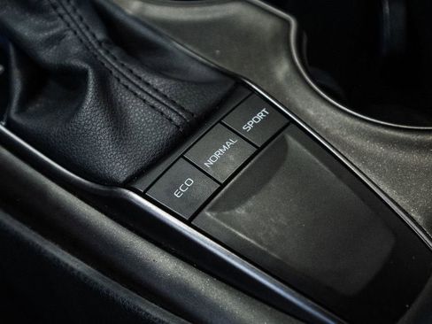 Certified 2023 Toyota Camry SE image 19