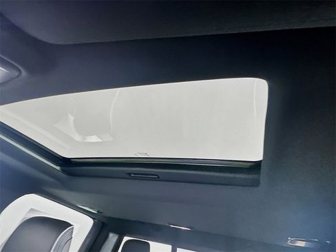 New 2025 RAM 3500 Limited image 14