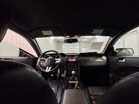 Used 2007 Ford Mustang GT Premium image 16