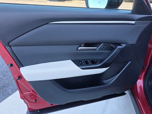 New 2026 MAZDA CX-50 AWD 2.5 S w/ Preferred Pkg image 11