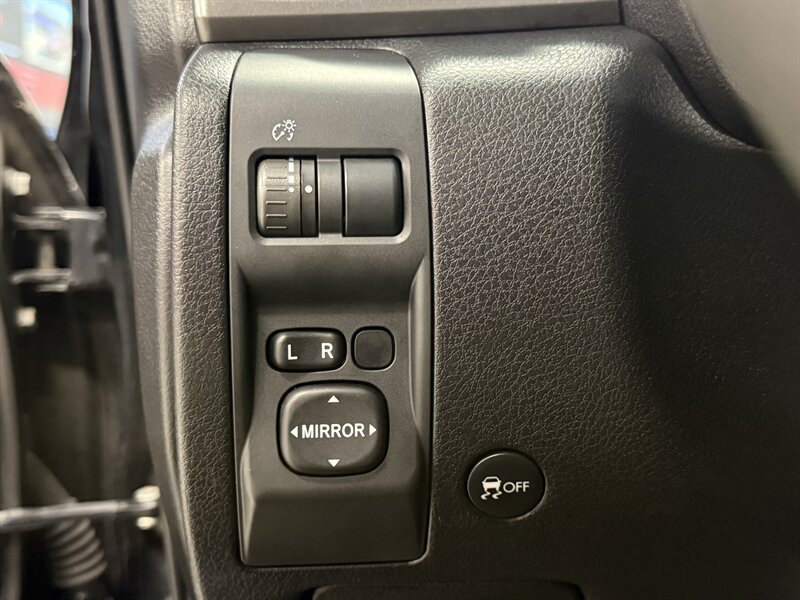 Used 2013 Subaru Forester 2.5X w/ Alloy Wheel Pkg AWD/4WD image 17
