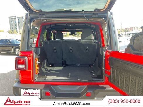 Used 2025 Jeep Wrangler Unlimited Sport AWD/4WD image 20