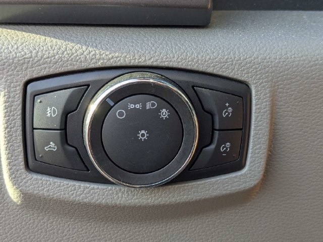 Used 2021 Ford F250 XLT w/ XLT Premium Package AWD/4WD image 23