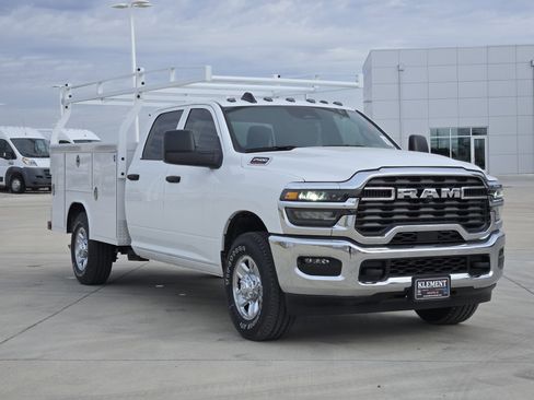 New 2026 RAM 2500 Tradesman w/ Chrome Appearance Group image 3