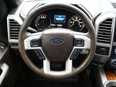 Used 2015 Ford F150 King Ranch w/ Equipment Group 601A Luxury AWD/4WD image 15