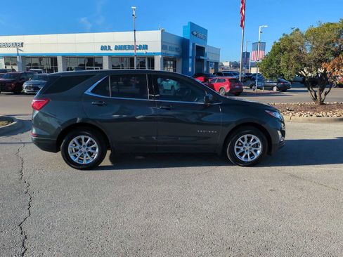 Used 2020 Chevrolet Equinox LT image 9
