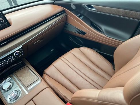 Used 2024 Genesis G80 image 12