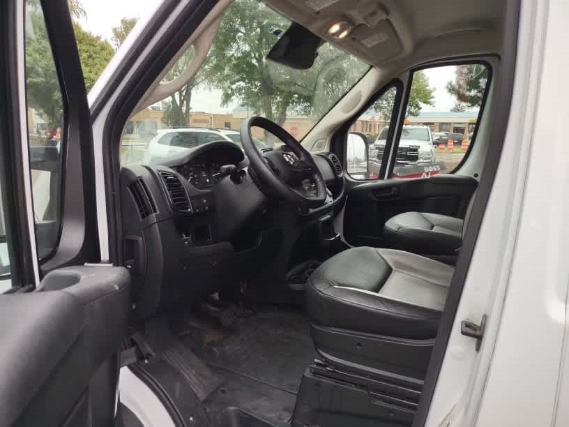 Used 2026 RAM ProMaster 2500 w/ Convenience Group FWD image 9