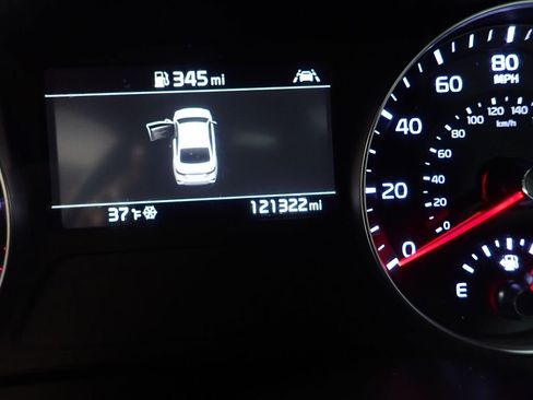 Used 2021 Kia Forte GT image 22