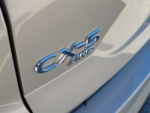 Used 2025 MAZDA CX-5 AWD 2.5 S w/ Select Package image 6