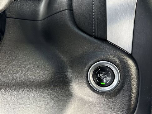 Used 2021 GMC Sierra 1500 Elevation image 15