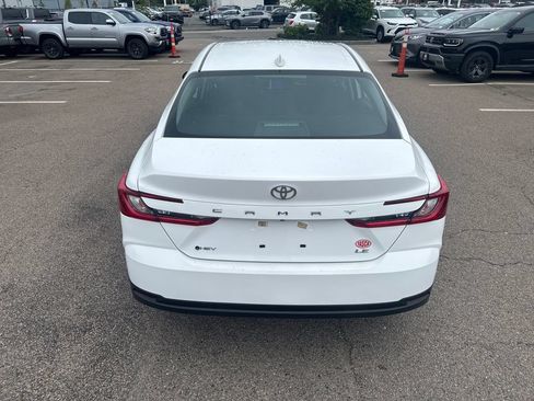 Used 2025 Toyota Camry LE FWD image 6