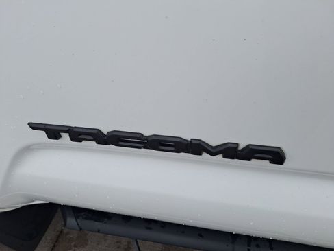 Used 2023 Toyota Tacoma SR5 image 14