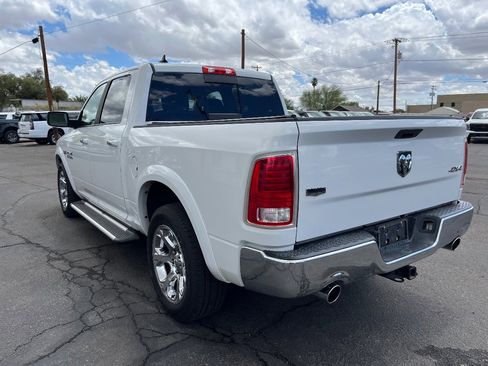 Used 2017 RAM 1500 Laramie AWD/4WD image 5
