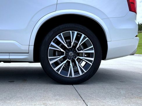 Used 2020 Volvo XC90 T5 Momentum w/ Protection Package Premier AWD/4WD image 25