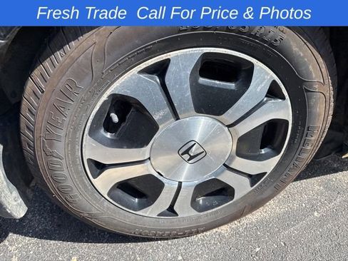 Used 2014 Honda Civic Hybrid Sedan image 11