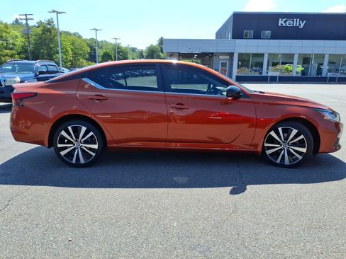 Certified 2020 Nissan Altima 2.5 SR w/ Premium Package AWD/4WD image 4
