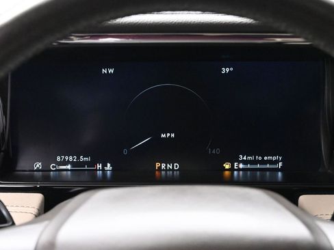 Used 2021 Lincoln Navigator L Reserve w/ Luxury Package AWD/4WD image 32