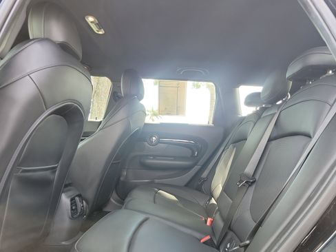 Used 2022 MINI Cooper Clubman S FWD image 11