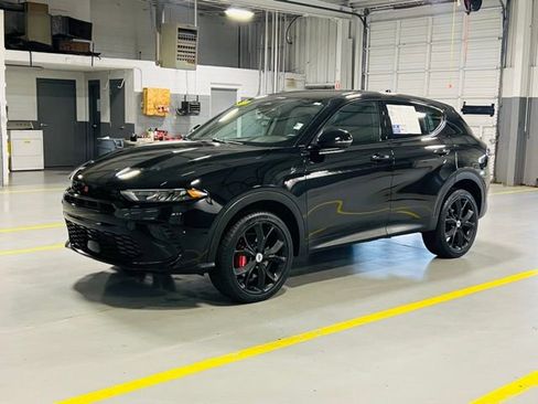 Used 2023 Dodge Hornet GT w/ Track Pack image 13