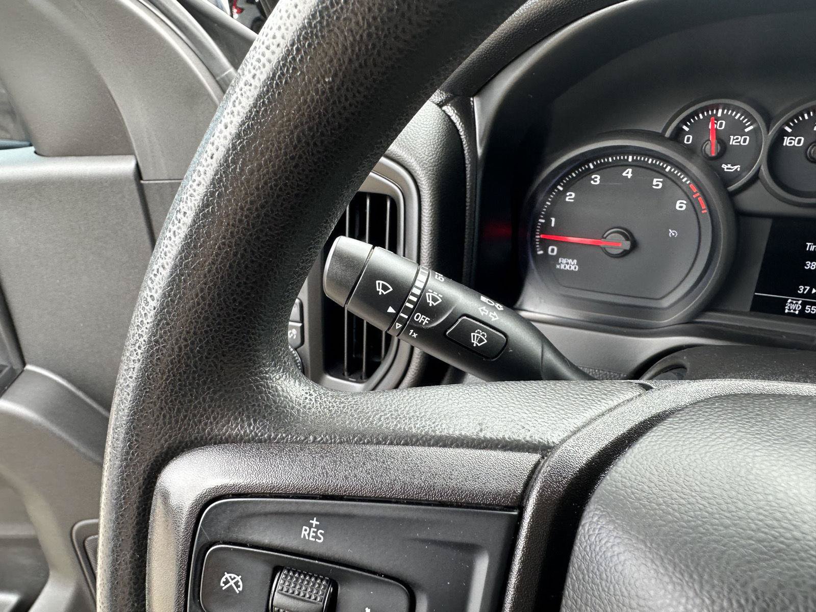 Used 2019 GMC Sierra 1500 4x4 Crew Cab w/ Convenience Package image 23