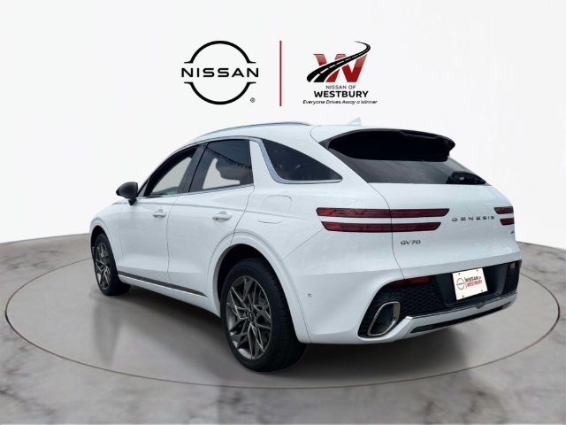 Used 2023 Genesis GV70 2.5T w/ Advanced Package AWD/4WD image 5