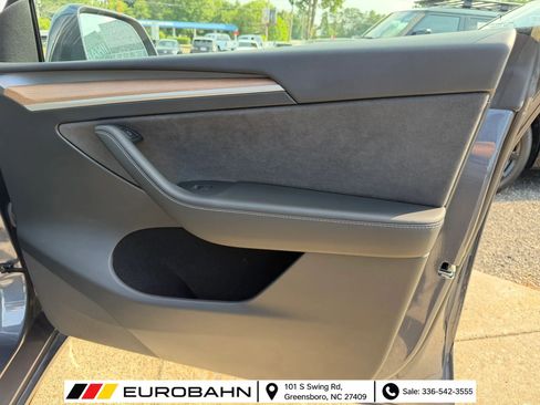 Used 2023 Tesla Model Y Long Range AWD/4WD image 20