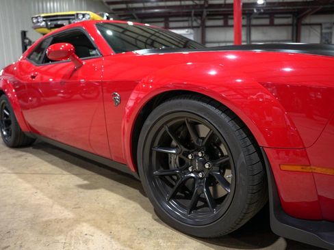Used 2021 Dodge Challenger SRT Hellcat Redeye image 28