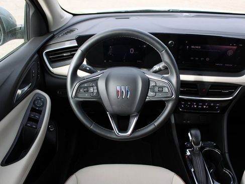 Used 2024 Buick Encore GX Avenir w/ Avenir Convenience Package image 10