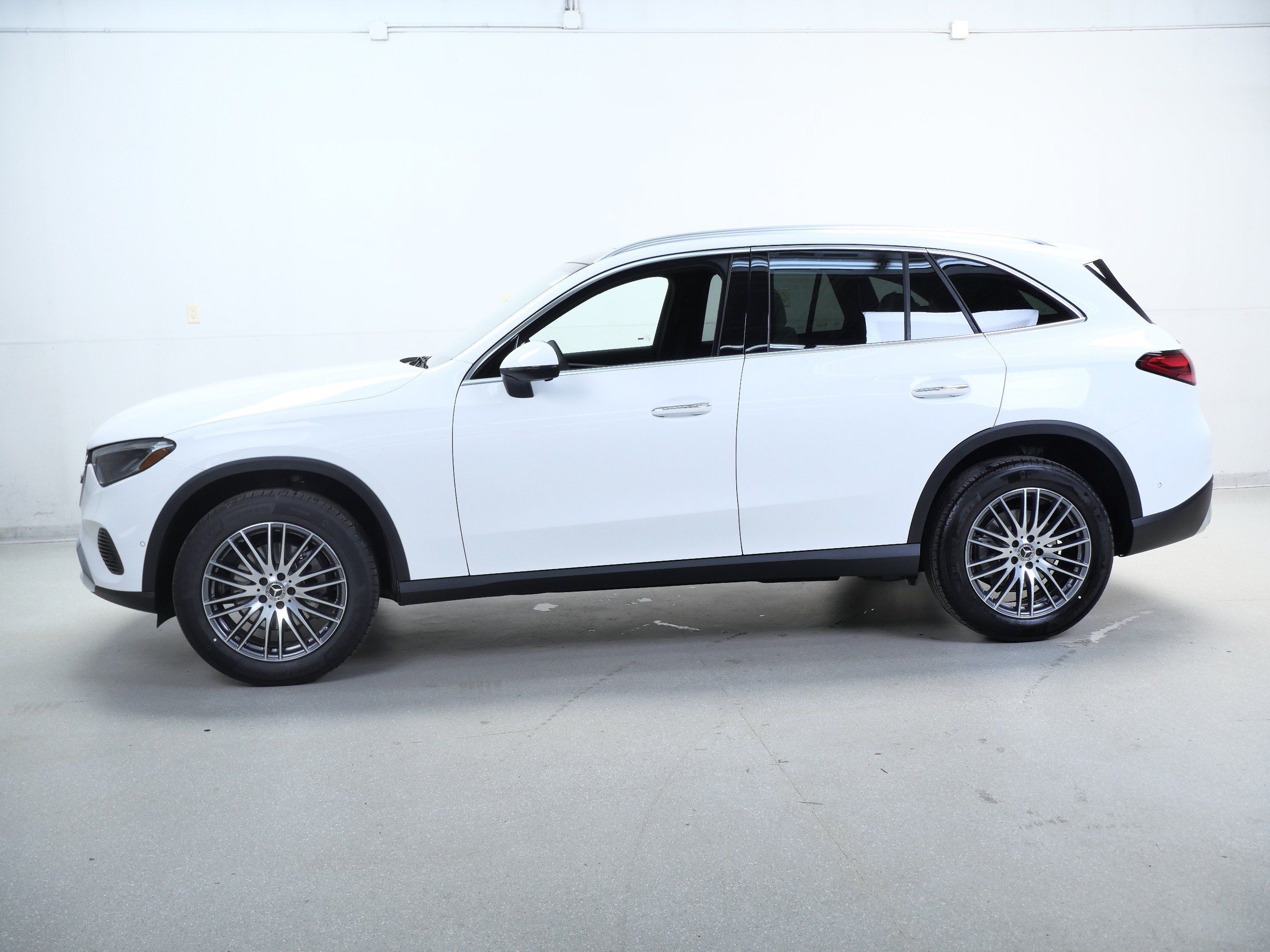 New 2026 Mercedes-Benz GLC 300 4MATIC image 6