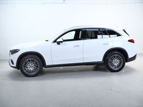 New 2026 Mercedes-Benz GLC 300 4MATIC image 6