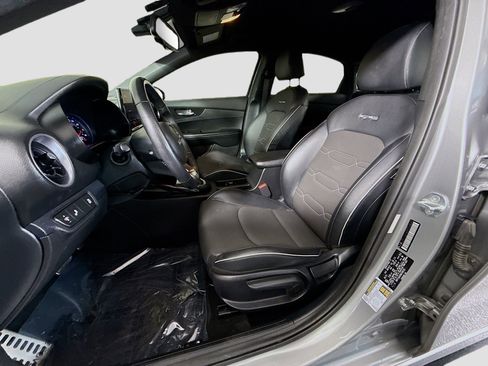 Used 2022 Kia Forte GT-Line w/ GT-Line Technology Package image 22