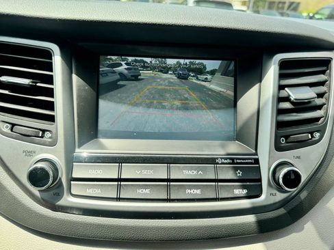 Used 2018 Hyundai Tucson SEL AWD/4WD image 35