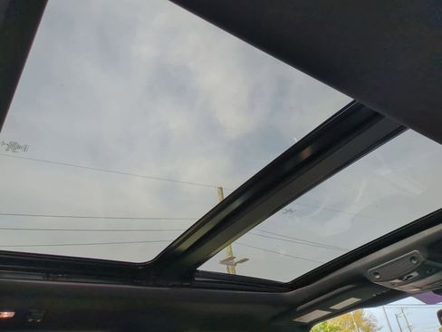 Used 2020 Ford F150 Lariat image 22