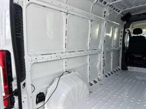 New 2026 RAM ProMaster 2500 w/ Advanced Safety Group image 17