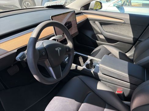 Used 2023 Tesla Model 3 Long Range image 5