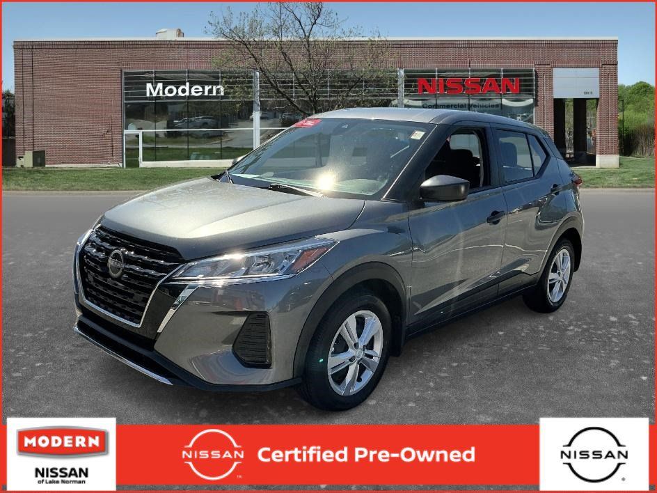 Certified 2025 Nissan Kicks Play S FWD image 1