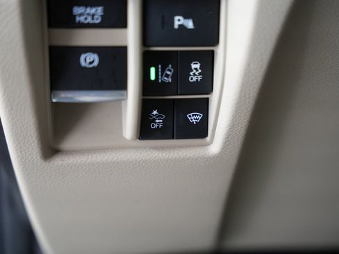 Used 2017 Acura MDX SH-AWD w/ Advance Package image 63