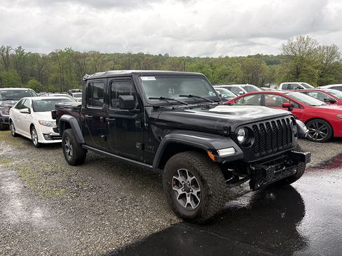 Used 2020 Jeep Gladiator Sport w/ Trailer Tow Package AWD/4WD image 4