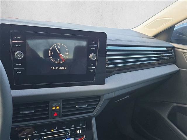 Certified 2026 Volkswagen Jetta SE FWD image 12