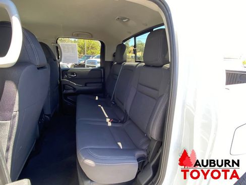 Used 2023 Nissan Frontier SV w/ SV Convenience Package AWD/4WD image 23